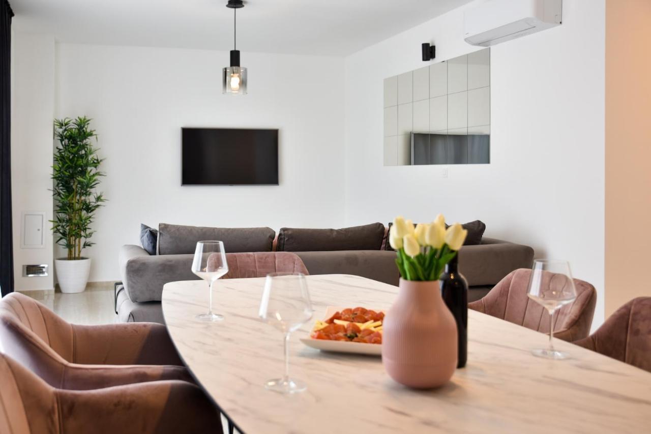 Luxury Apartments La Perla Bibinje Luaran gambar