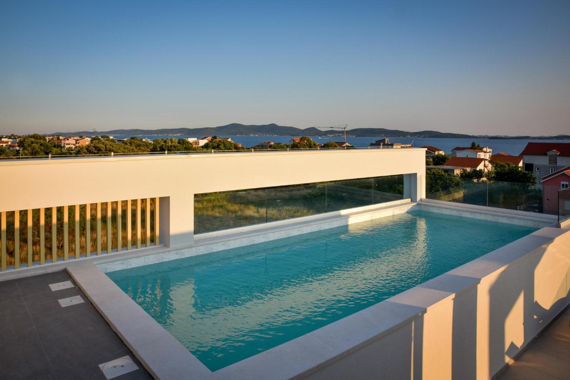 Luxury Apartments La Perla Bibinje Luaran gambar